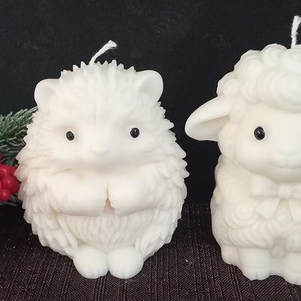 Schaf und Igel im 2er Set in Natur Farbe, Kerze Weihnachten, Nikolaus, Weihnachtsfeier, Mitbringsel