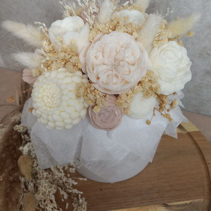 Blumenstrauß Vanille / Natur, Blumen, Wachsblumen aus 100 % Rapswachs, Blumenbouquet