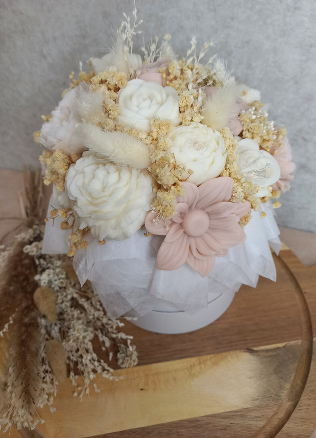 Blumenstrauß Vanille / Natur, Blumen, Wachsblumen aus 100 % Rapswachs, Blumenbouquet