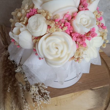 Blumenstrauß zum Valentinstag oder Geburtstag, Blumen, Wachsblumen aus 100 % Rapswachs, Blumenbouquet