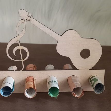Geldgeschenk aus Holz, verschiedene Motive, Happy Birthday, Motorrad, Motorroller, Klavier, Gitarre, Note, Karaffe, Gläser, Fahrrad, Topf, Utensilien, Kessel, Tasse, Brett, Beil