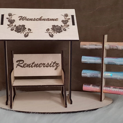 Rente, Rentnersitz/Rentnerbank aus Holz, Geldgeschenk