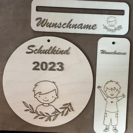 1. Schultag/ 1. Klasse / JUNGE / SET / Lesezeichen/ Lesehilfe / Schultütenanhänger