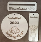 1. Schultag/ 1. Klasse / MÄDCHEN / SET / Lesezeichen/ Lesehilfe / Schultütenanhänger