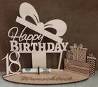 Happy Birthday Geschenk aus Holz, mit Geschenken