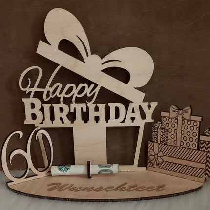 Happy Birthday Geschenk aus Holz, mit Geschenken