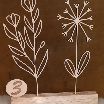 Blumen aus Holz, Dekoration, mit Klötzchen, 3 verschieden Muster