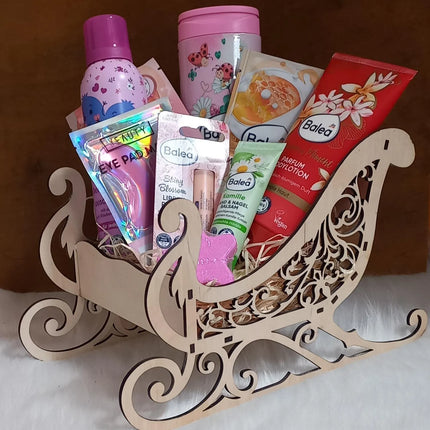 Beautybox, Geschenkbox, Wellnessbox, Weihnachtsschlitten für Frauen, personalisierbar.