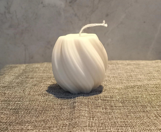 SWIRL, WELLEN, ABSTRAKTE Form, 3er Set oder einzeln, Kerze aus Rapswachs handgegossen