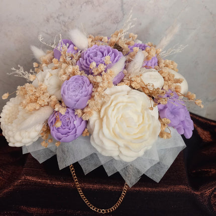 Blumen Handtasche, Wachsblumen aus 100 % Rapswachs, Blumenbouquet in einer Tasche