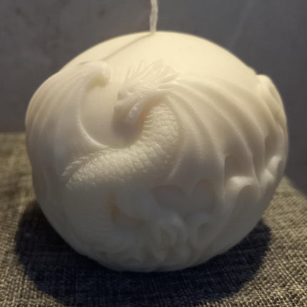 Drachen Kugelkerze, Kerze aus Rapswachs handgegossen