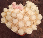 Valentinsstrauß mit Tulpen und Teddybären in einer Herzschachtel, Blumen, Wachsblumen aus 100 % Rapswachs, Blumenbouquet