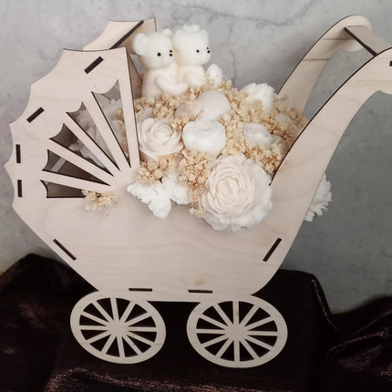 Baby Geschenk, KINDERWAGEN, Zur Geburt, FARBE NATUR! Babyparty, Blumen, Wachsblumen aus 100 % Rapswachs, Blumenbouquet