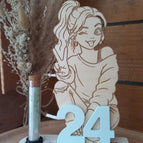 Mädchen 4 / Weiß / Teelicht